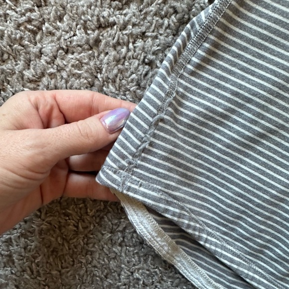 Lululemon Tank - Picture 4 of 4